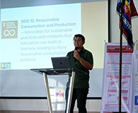 thmb_facultyworkshop.jpg